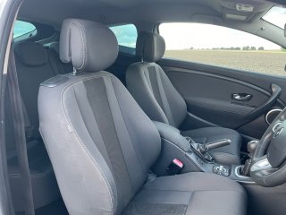 /photos/12586/2e1b66b8-2f1f-84dc-d464-0164bbdcbe39_i320x240.jpg