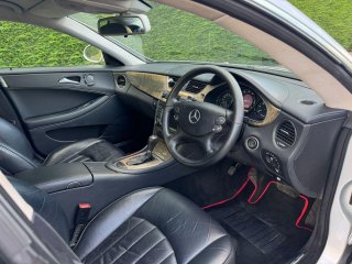 /photos/12586/3326824b-c433-4bde-856d-45a852905854_i320x240.jpg