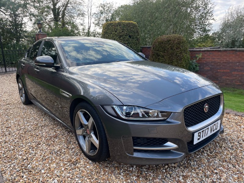 2017 Jaguar XE 2.0d R-Sport Saloon 4dr Diesel Auto Euro 6 s/s 180 ps