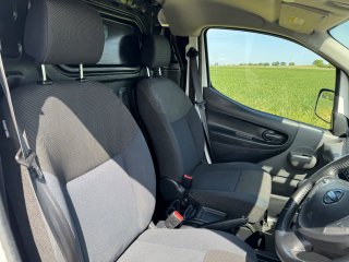 /photos/12586/5080f265-4d6d-4b65-f65b-00e5e5d565d1_i320x240.jpg