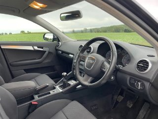 /photos/12586/76e595cc-535a-a139-8906-01e18d985308_i320x240.jpg