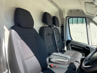 /photos/12586/9de480ac-d977-1d5f-e6c1-5f038fe996f5_i320x240.jpg