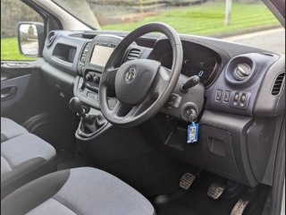 /photos/12586/9e280388-022c-a197-97b8-f46406bd0d11_i320x240.jpg