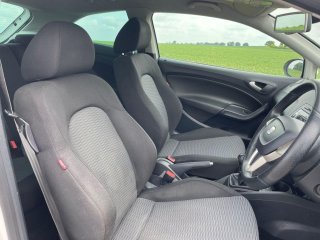 /photos/12586/ea70e9f2-f4a7-4c6a-ac5c-0e3f60b5c1fc_i320x240.jpg