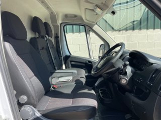 /photos/12586/fa87fa50-a684-c9e9-efcb-b845cf91b717_i320x240.jpg